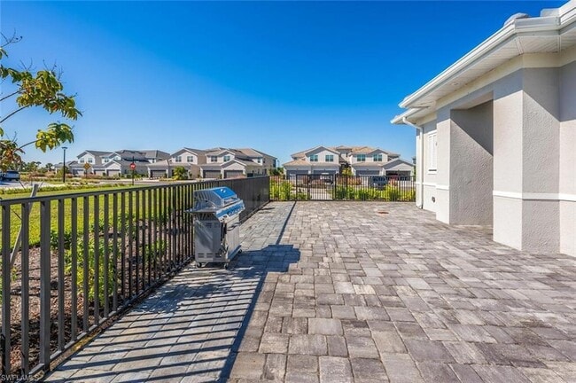 Building Photo - 16570 Ridgeview Cir