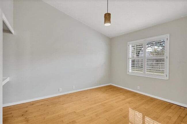 Building Photo - 11802 Middlebury Dr