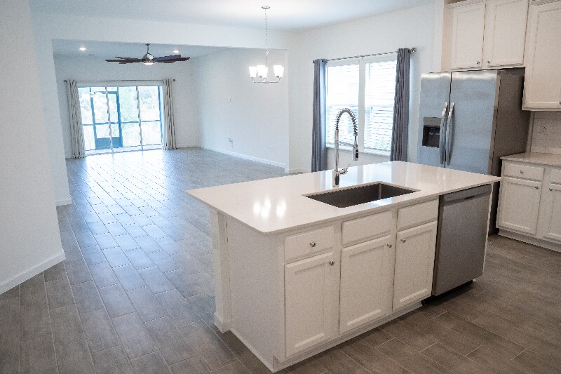 Building Photo - 2965 Crossfield Dr