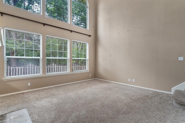 Building Photo - 16303 Ascent Cove
