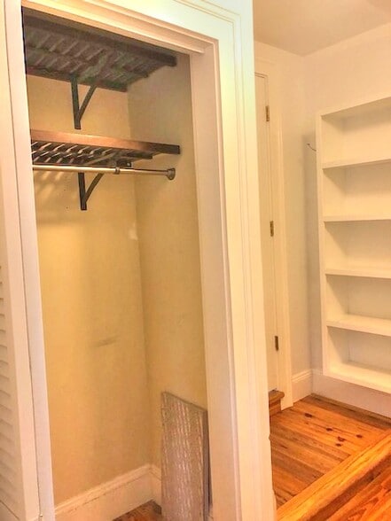 Closet - Master - 512 13th St NW