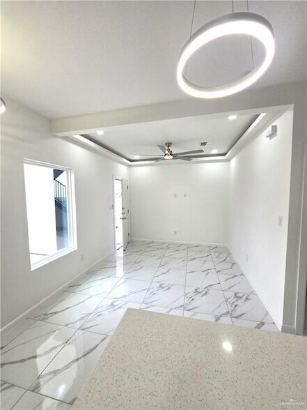 Building Photo - 3201 Magdalena St