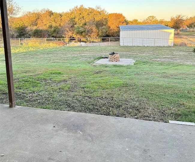 Building Photo - 120 Don Propp Rd