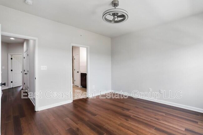Building Photo - 5957 Whelan Ln