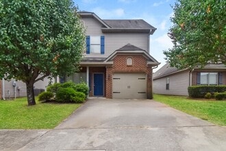 Building Photo - 449 Park Lake Dr