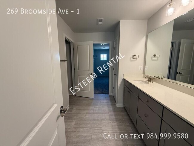 Building Photo - 269 Broomside Ave