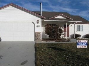 Building Photo - 1300 W Hasket Cir