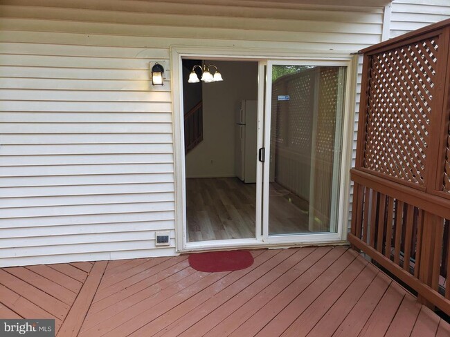 Building Photo - 9426 Silver Meteor Ct