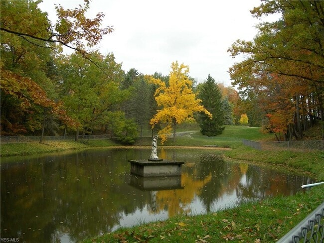 Building Photo - 1160 Broadway Ave