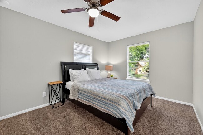 Building Photo - 16602 Pademelon Dr