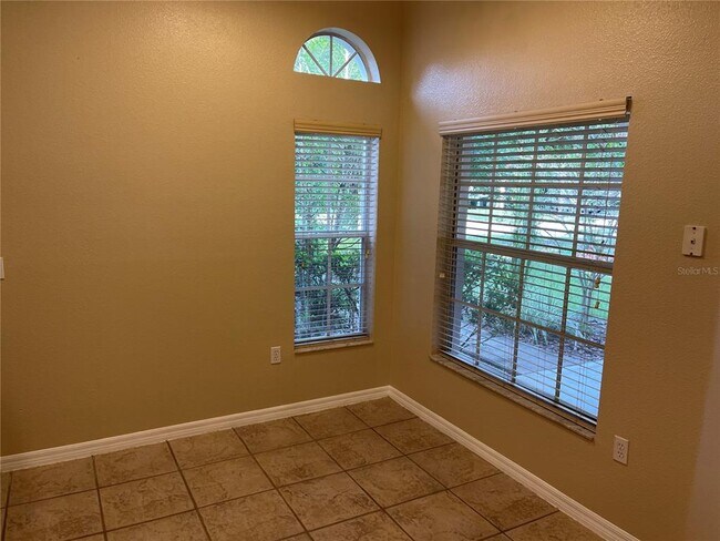 Building Photo - 3143 Lindera Dr