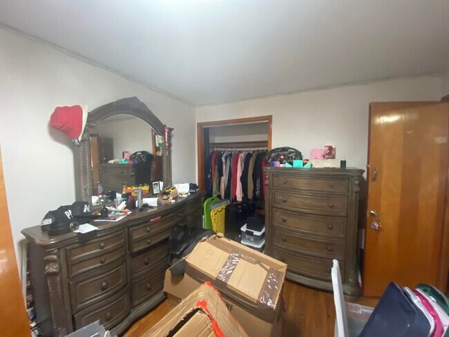 Building Photo - 468 Avenue A