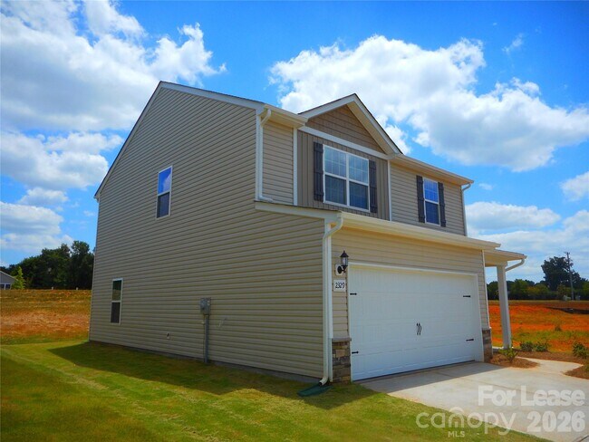 Building Photo - 2329 Transatlantic Ave