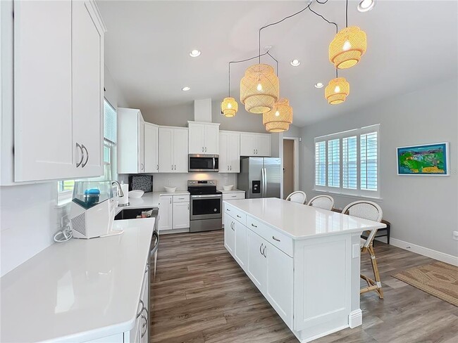 Building Photo - 10220 South Bay Lake Rd