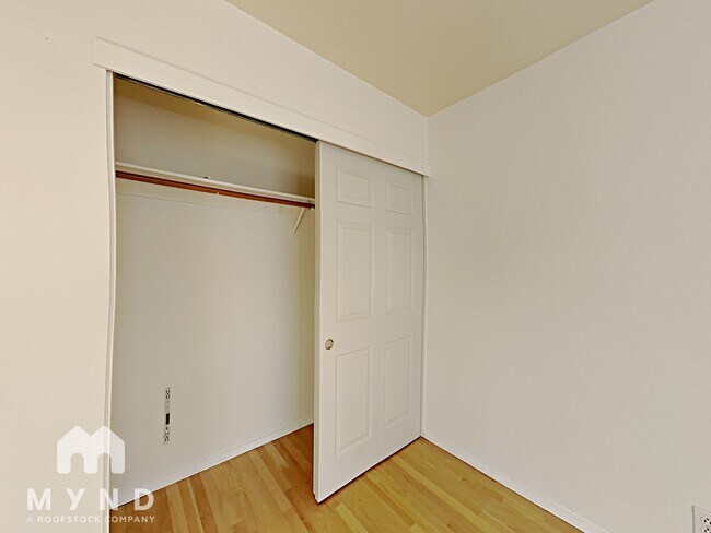 Building Photo - 38830 Garibaldi Common
