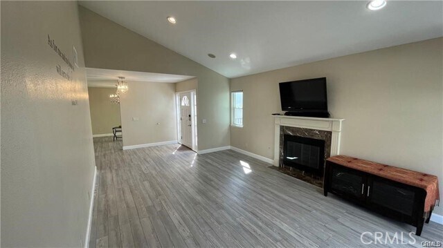 Building Photo - 24851 Oak Creek Ln