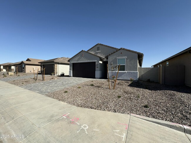 Building Photo - 13248 W Hackamore Dr