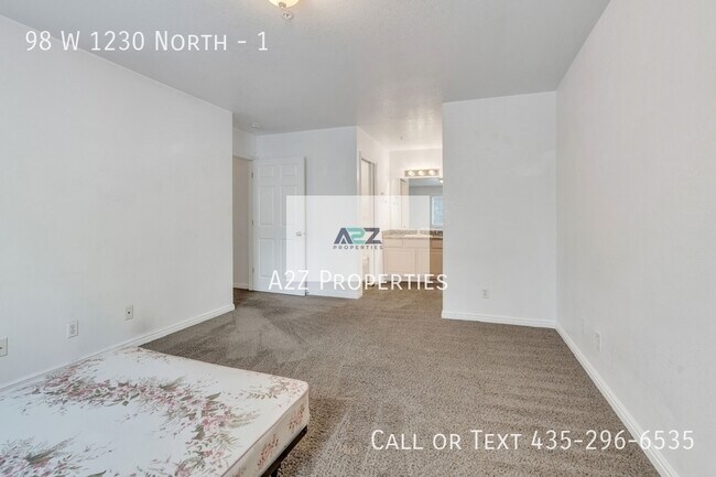 Building Photo - 98 W 1230 N St