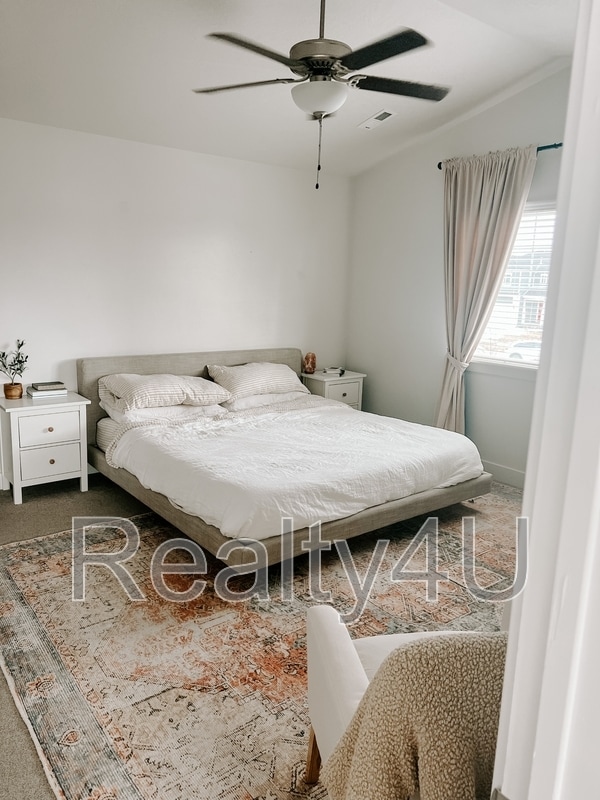 Building Photo - 277 E 330 N