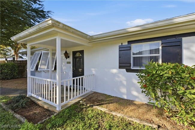 Building Photo - 2261 11th St N