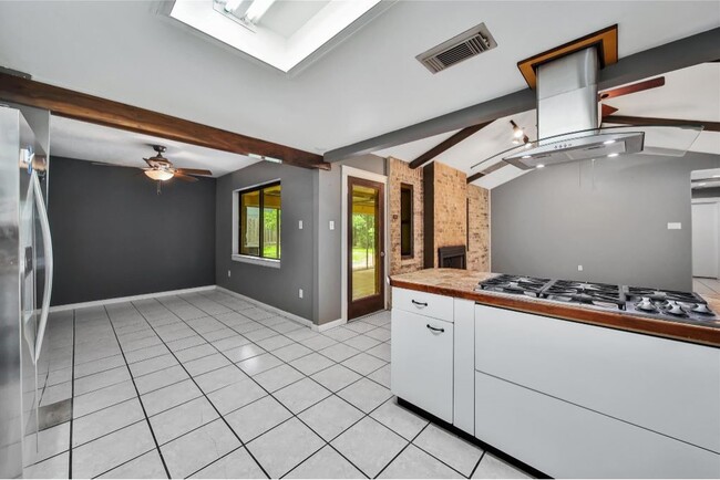 Building Photo - 1506 Del Norte St