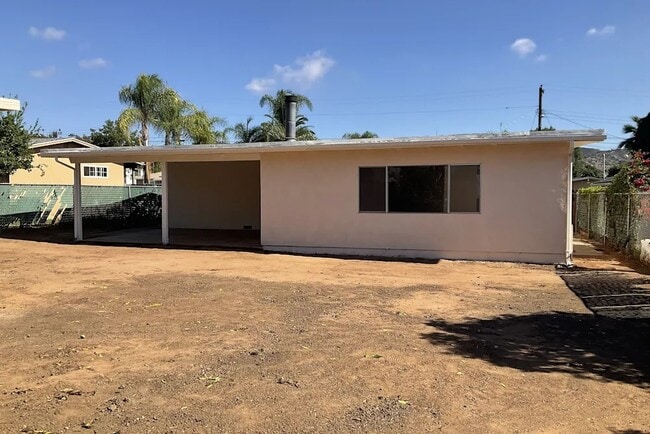 Building Photo - 1136 Erica St