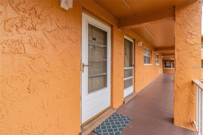 Building Photo - 12760 Indian Rocks Rd