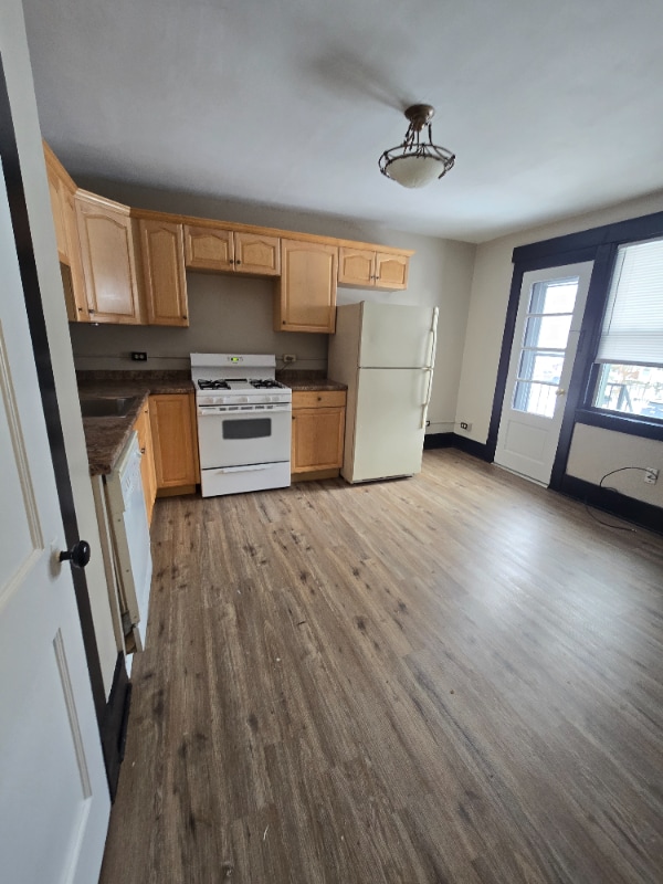 Building Photo - 1023 Rumsey Ave