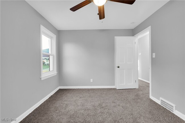 Building Photo - 3424 Fortune Ave