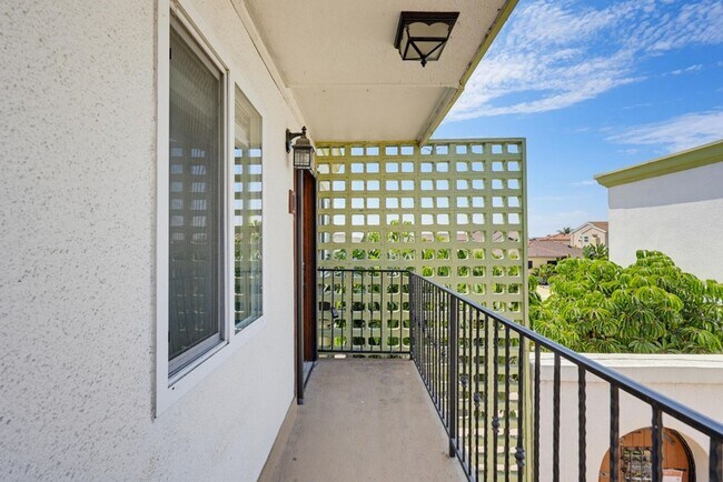Building Photo - 4425 50th St