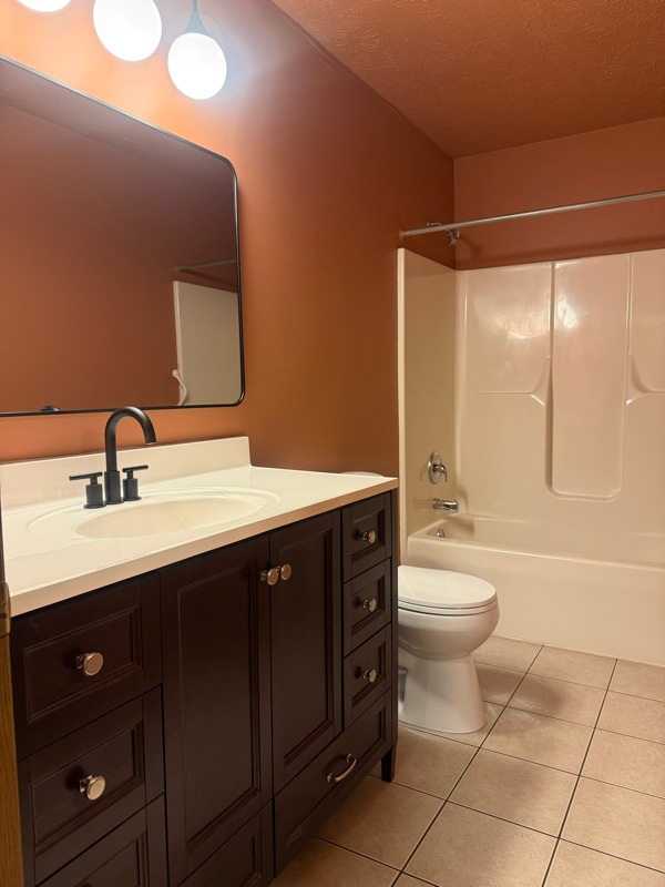 Building Photo - 5169 Princeton Glendale Rd