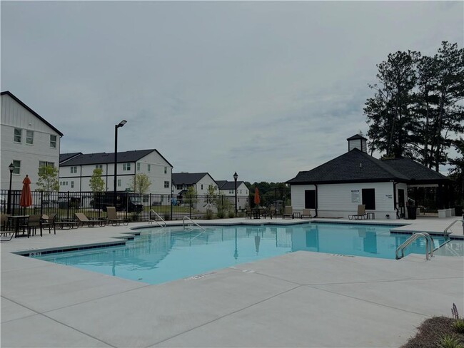 Building Photo - 1657 Flint River Pl