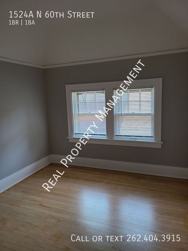 Building Photo - 1524 N 60th St