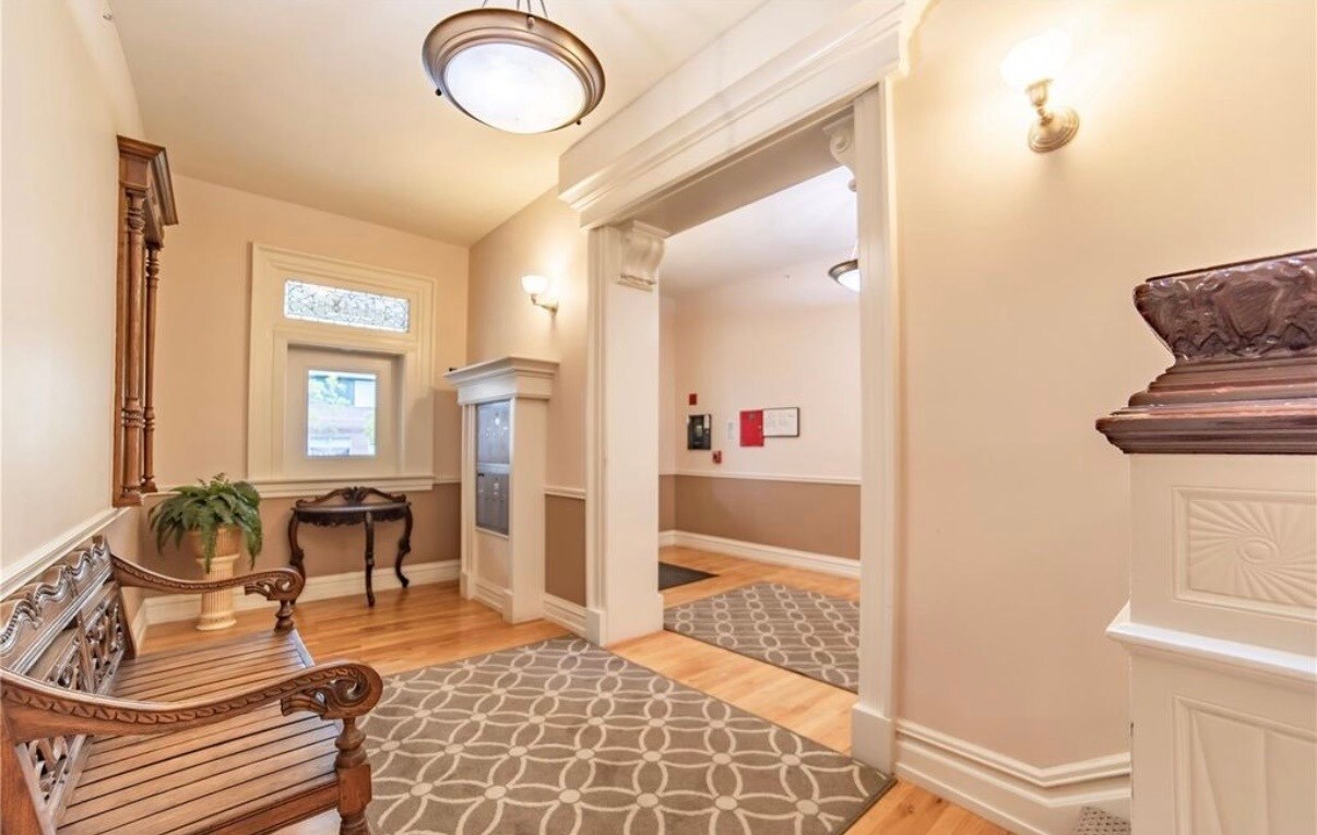 Building Photo - 1620 N Pennsylvania St