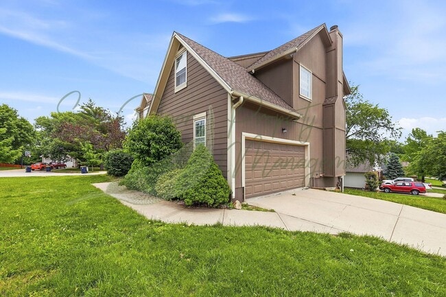 Building Photo - BEAUTIFUL HOME AVAILABLE NOW!!