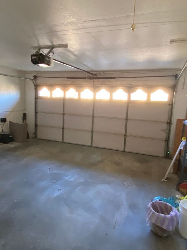 Building Photo - Sun Lakes Senior Stunner