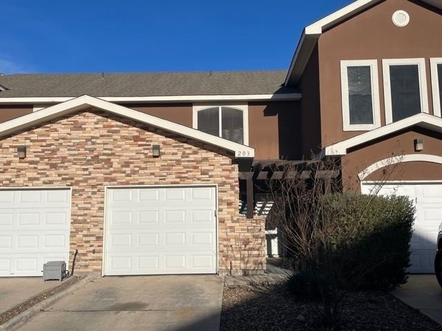 Primary Photo - 2619 San Isidro Pkwy