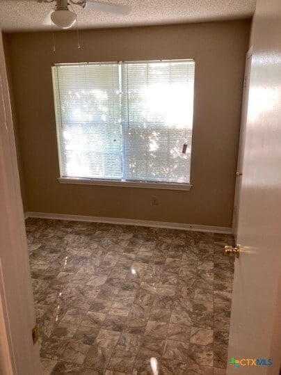 Building Photo - 303 Appaloosa Dr