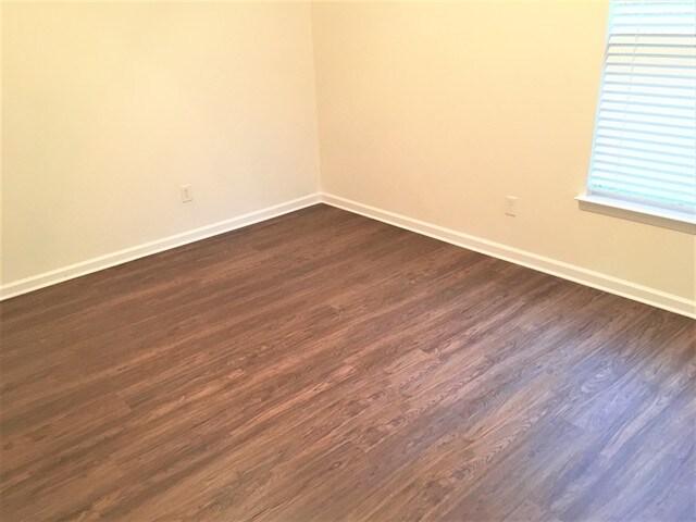 Building Photo - 4622 Glendas Meadow Dr