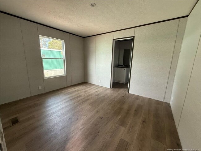 Building Photo - 5522 Aberdeen Pl