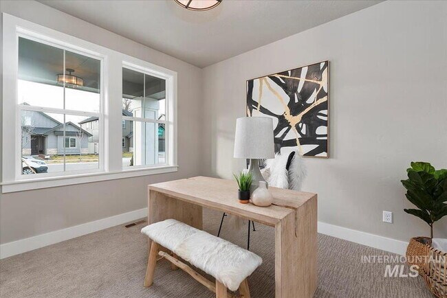 Building Photo - 4880 S Colusa Ave