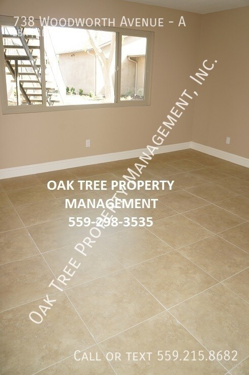 Building Photo - 738 Woodworth Ave