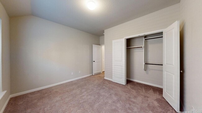 Building Photo - 5911 Akin Glen