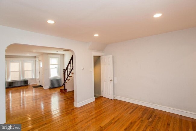 Building Photo - 6228 Erdrick St