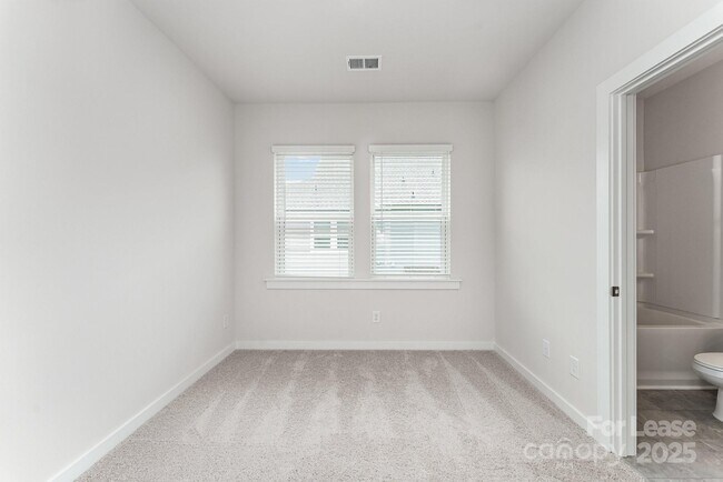 Building Photo - 1311 Cerium Wy