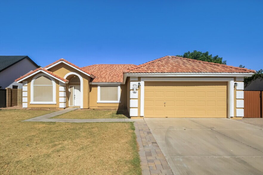 Primary Photo - 727 N Sulleys Dr