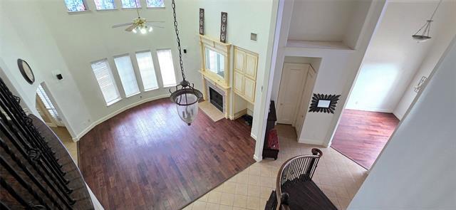 Building Photo - 1001 Llano Trce