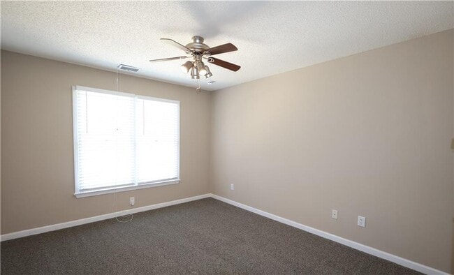 Building Photo - 6395 Seymour Ct NW