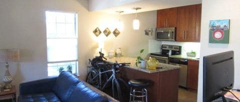 Building Photo - 7685 Northcross Dr