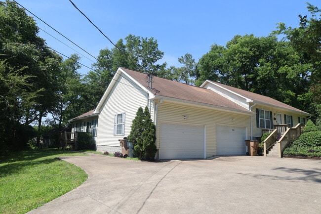 Building Photo - 2642 Hibbitts Rd